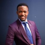 Ubhombile Tata MP3 Download In “Ubhombile Tata”, Dr Ipyana calls upon the star power of Boaz Danken to help catapult this new gospel song