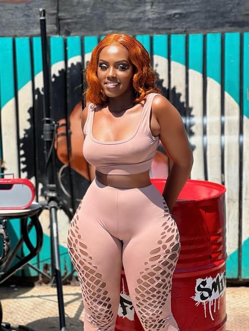 Gloria Busingye alias Gloria Bugie Mouthwatering Hips