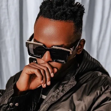 Edoboozi Lya Maziga by John BlaQ MP3 Download